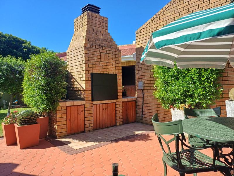3 Bedroom Property for Sale in Reebok Western Cape